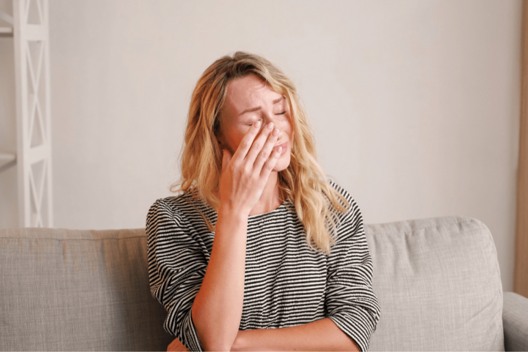 Read more about the article Wellbutrin Withdrawal Symptoms: What to Expect and How to Cope